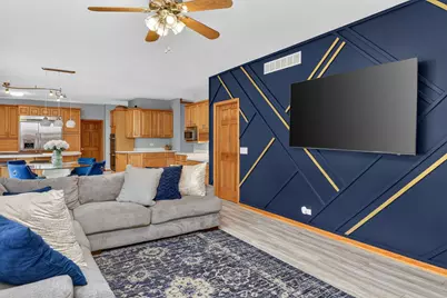 2121 Burnham Court, Algonquin, IL 60102 - Photo 15