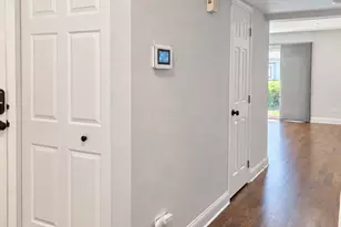 4587 Olmstead Dr, Hoffman Estates, IL 60192 - Photo 3