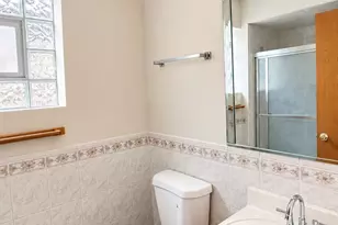 5203 W Carmen Ave, Chicago, IL 60630 - Photo 15