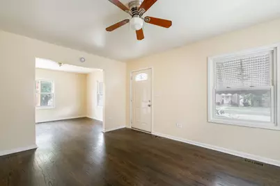 12416 S Princeton Avenue, Chicago, IL 60628 - Photo 7
