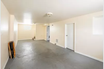 12416 S Princeton Avenue, Chicago, IL 60628 - Photo 21