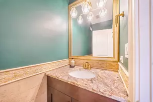 4319 N Richmond St, Chicago, IL 60618 - Photo 13