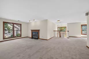1561 Treeline Ct, Naperville, IL 60565 - Photo 17