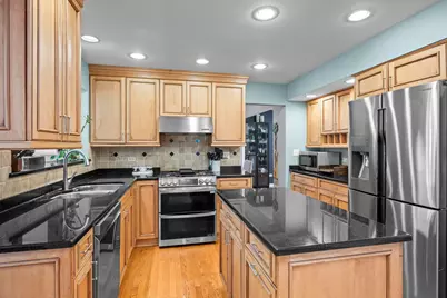 918 S Walnut Avenue, Arlington Heights, IL 60005 - Photo 13