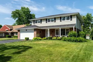 918 S Walnut Ave, Arlington Heights, IL 60005 - Photo 1