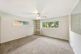 8343 S Kenwood Ave, Chicago, IL 60619 - Photo 9