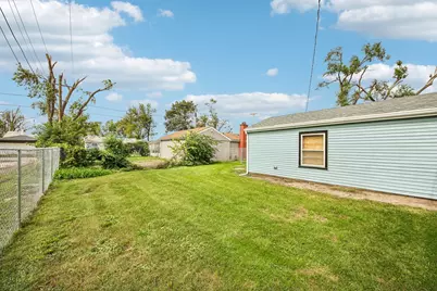 2321 167th Street, Hazel Crest, IL 60429 - Photo 23