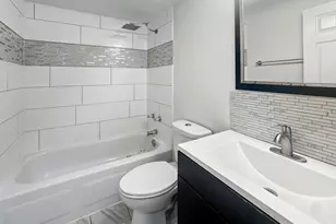 1471 N Winslowe Dr, Palatine, IL 60074 - Photo 3