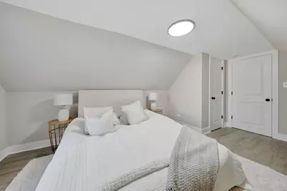 10546 S Avenue J, Chicago, IL 60617 - Photo 21