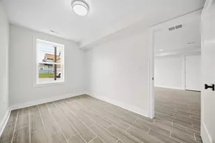7600 W 61st St, Summit, IL 60501 - Photo 11
