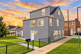 7600 W 61st St, Summit, IL 60501 - Photo 1