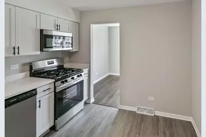 14129 S Hoxie Avenue, Burnham, IL 60633 - Photo 5