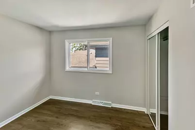 14129 S Hoxie Avenue, Burnham, IL 60633 - Photo 7