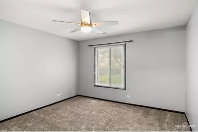 835 Farnham Lane #D, Wheaton, IL 60189 - Photo 9