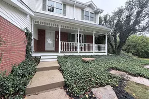 9000 Frances Ln, Orland Park, IL 60462 - Photo 3