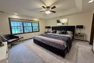 9000 Frances Ln, Orland Park, IL 60462 - Photo 19