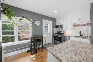 11341 S Talman Ave, Chicago, IL 60655 - Photo 9