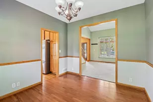 485 Spring Ridge Dr, Crystal Lake, IL 60012 - Photo 17