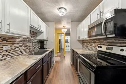 420 S Home Avenue #109N, Oak Park, IL 60302 - Photo 3
