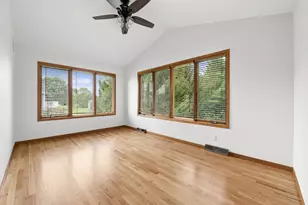 548 Winter Dr, Walworth, WI 53184 - Photo 13