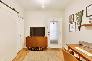 1659 W Addison St, Chicago, IL 60613 - Photo 13