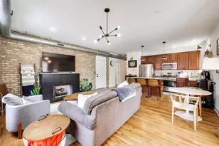 1659 W Addison St, Chicago, IL 60613 - Photo 5
