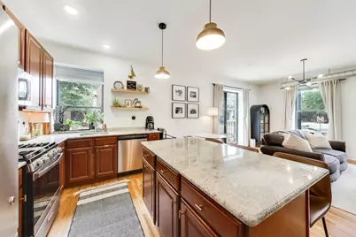 1659 W Addison Street #1, Chicago, IL 60613 - Photo 7