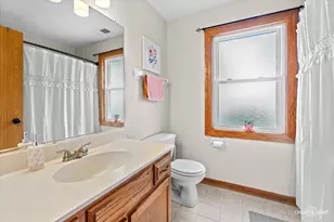 938 Suzy St, Lake Holiday, IL 60548 - Photo 17