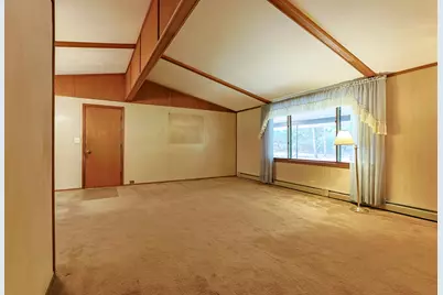 6130 E Deerfield Drive, Coal City, IL 60416 - Photo 9