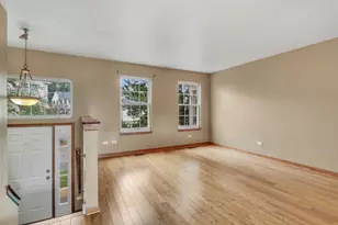 2595 N Augusta Dr, Wadsworth, IL 60083 - Photo 3