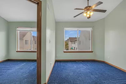 2595 N Augusta Drive, Wadsworth, IL 60083 - Photo 17