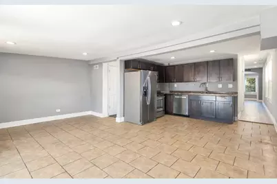 6562 N Damen Avenue, Chicago, IL 60645 - Photo 9