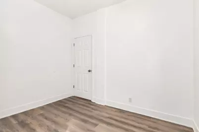 6562 N Damen Avenue, Chicago, IL 60645 - Photo 17