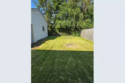 427 Kenyon Avenue, Romeoville, IL 60446 - Photo 7