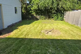 427 Kenyon Ave, Romeoville, IL 60446 - Photo 7