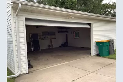 427 Kenyon Avenue, Romeoville, IL 60446 - Photo 3