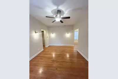 1345 1/2 W Touhy Avenue #1W, Chicago, IL 60626 - Photo 3