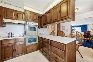 373 L R A Dr, Aurora, IL 60506 - Photo 9