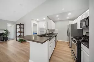 3354 Madison St, Skokie, IL 60076 - Photo 9