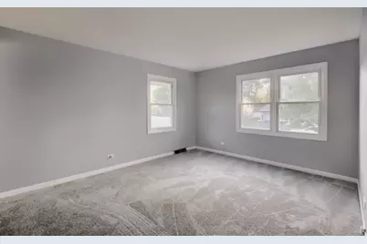 1465 William Clifford Lane, Elk Grove Village, IL 60007 - Photo 15