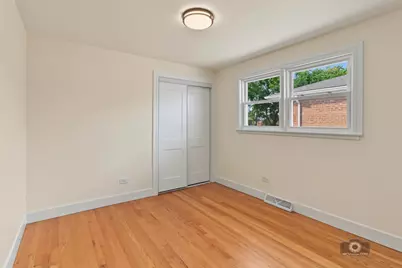 7925 Natchez Avenue, Burbank, IL 60459 - Photo 9