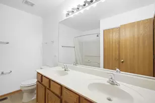 240 S Alder Creek Dr, Romeoville, IL 60446 - Photo 13