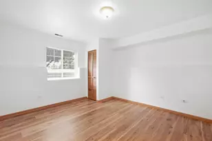 240 S Alder Creek Dr, Romeoville, IL 60446 - Photo 17
