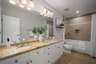 2333 W St Paul Ave, Chicago, IL 60647 - Photo 21
