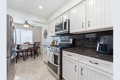 490 Tahoe Circle Drive, Wheeling, IL 60090 - Photo 13