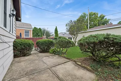 6219 N Kedvale Avenue, Chicago, IL 60646 - Photo 19