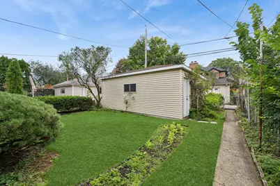 6219 N Kedvale Avenue, Chicago, IL 60646 - Photo 17