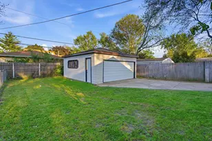 125 Bellevue Dr, Round Lake Park, IL 60073 - Photo 13