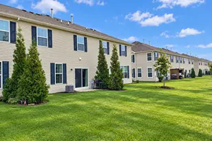 1243 Hawk Hollow Dr, Yorkville, IL 60560 - Photo 17