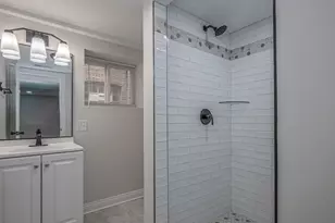 8411 S Throop St, Chicago, IL 60620 - Photo 15